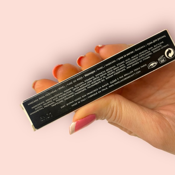 Marc Jacobs Mascara Noir Volume 0.17 oz Mini Size NWT - Picture 3 of 4